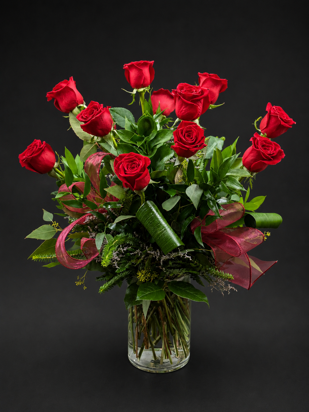 Classic Dozen Roses